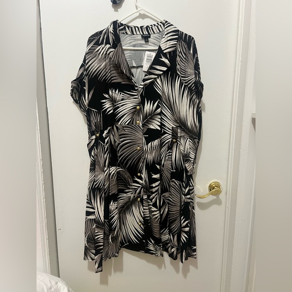 Rayon slub button front collard dress - never worn - Picture 8 of 9